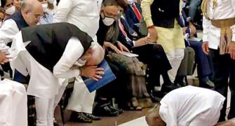 Who Did Modi Bow To?