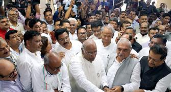 Gehlot backs Kharge, says Tharoor 'elite class'