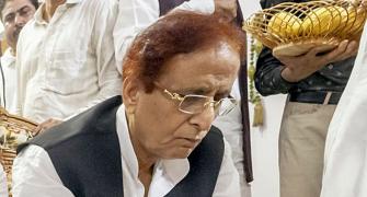 Will Azam Khan loyalists vote for his alternative?
