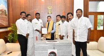 TN BJP chief meets guv, charges DMK with new scam