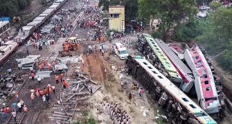 Train crash had nothing to do with Kavach: Vaishnaw