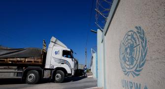 20 aid trucks enter Gaza; not enough, says UN chief