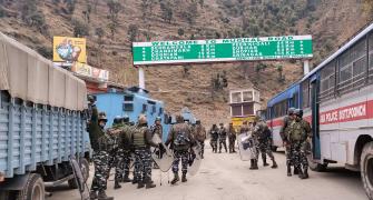 J-K: 5 soldiers killed as Army vehicle falls into gorge