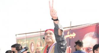 Asif Ali Zardari tipped to become Pakistan president