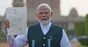Modi, ministers to be sworn-in at 7:15 pm on Sunday