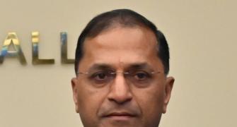 Oppn 'concerned' as Arun Goel resigns abruptly as EC