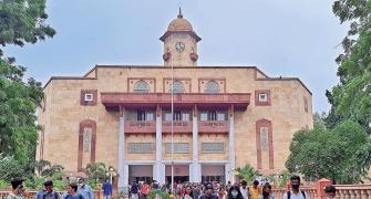 Foreign students in Guj varsity attacked over namaaz