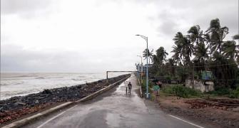 Cyclone Dana hits Odisha, Bengal; 2 killed in WB