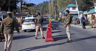 Choppers, drones used in hunt for Gulmarg terrorists