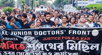 Bengal doctors call off 'cease work' after 42 days