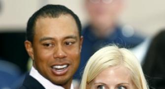 It's golf or me, wife Elin tells Tiger