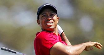 Tiger struggles to stay on the straight and narrow