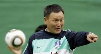 South Korea coach Huh to step down