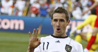Germany's Klose banishes demons with comeback