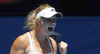 Wozniacki regains world number one ranking