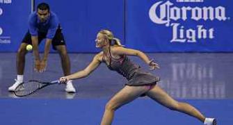 Sharapova effect sells out Auckland tournament