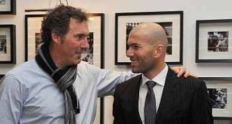 Zidane defends Blanc in quota row
