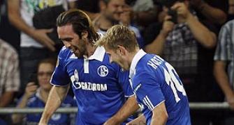 Europa League: Schalke trump Haifa, easy win for Spurs