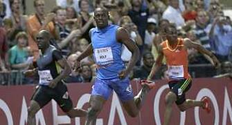 Bolt wins 200, Blake sets personal best