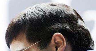 Vishy Anand held by Kramnik as title hopes fade