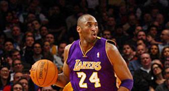 NBA: Bryant leads Lakers to win over Raptors