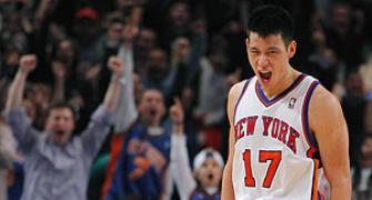 NBA: Lin leads Knicks to upset Mavericks