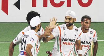 India rout France; qualify for London Olympics