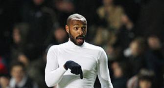Henry apologises for swearing at Arsenal fan