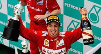 Ferrari's Alonso wins Malaysian Grand Prix