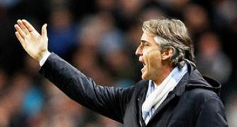 Manchester City to make more top signings: Mancini
