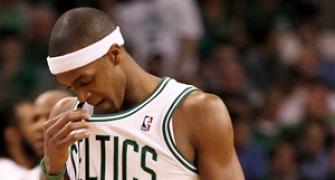 Celtics' point guard Rondo suspended for two games