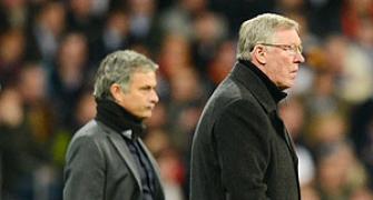 Chelsea vs United: Mourinho says he will miss old friend Fergie