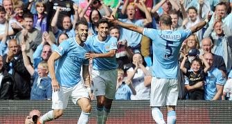 Super Negredo nods in to see nervous City past Hull