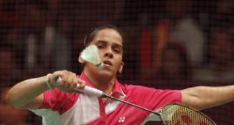 Saina starts on a losing note in BWF Superseries Final