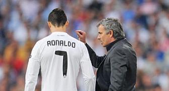 Ronaldo backs Mourinho following fans' backlash
