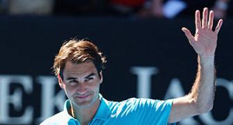 Aus Open: Serena, Federer lead top seeds into Round 2