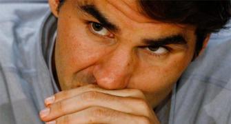Federer's mask slips as Murray gets under his skin