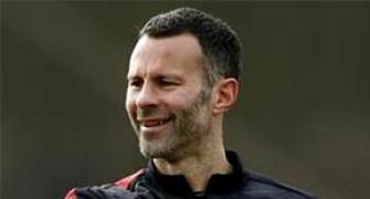 Giggs appointed player-coach at Manchester United