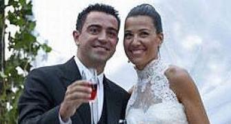 Barcelona's Xavi gets hitched in low-key affair