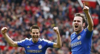 PHOTOS: Chelsea sink champions United with late own goal