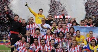 Atletico stun Real to win their 10th King's Cup