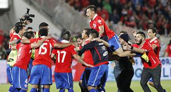 Chile, Ecuador book World Cup berth, Uruguay to playoff