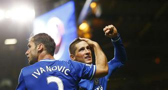 EPL: Mourinho in praise of 'team man' Torres