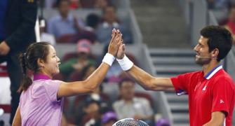 Battle of the Sexes: Li Na triumphs against funny man Djokovic