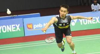 Lee Chong Wei, Wang Shixian win India Open badminton