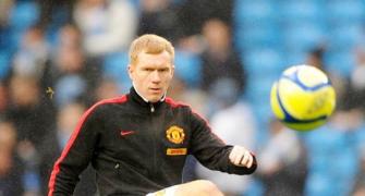 Sports Shorts: Scholes returns to help Man United interim manager Giggs