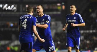 League Cup: Chelsea march on; Southampton lose to Sheffield United