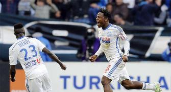 Marseille head into break as leaders after beating Lille