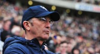 West Brom name Pulis as head coach