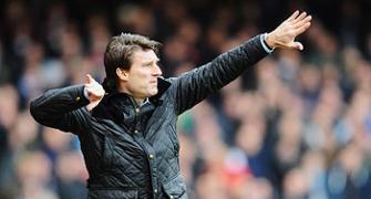 Swansea sack manager Laudrup after EPL debacle